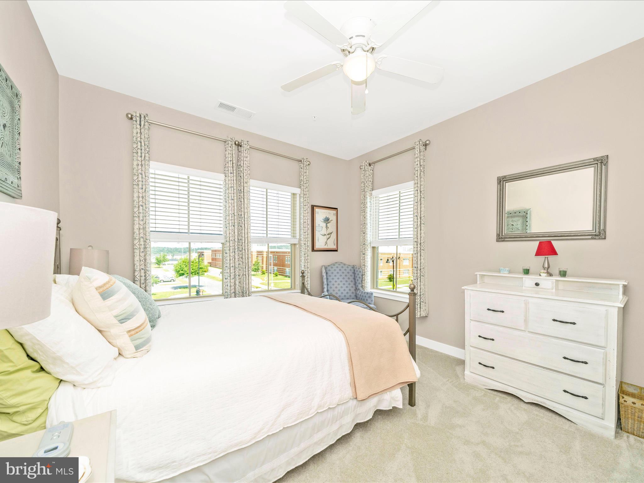 5831 EAGLEHEAD DRIVE