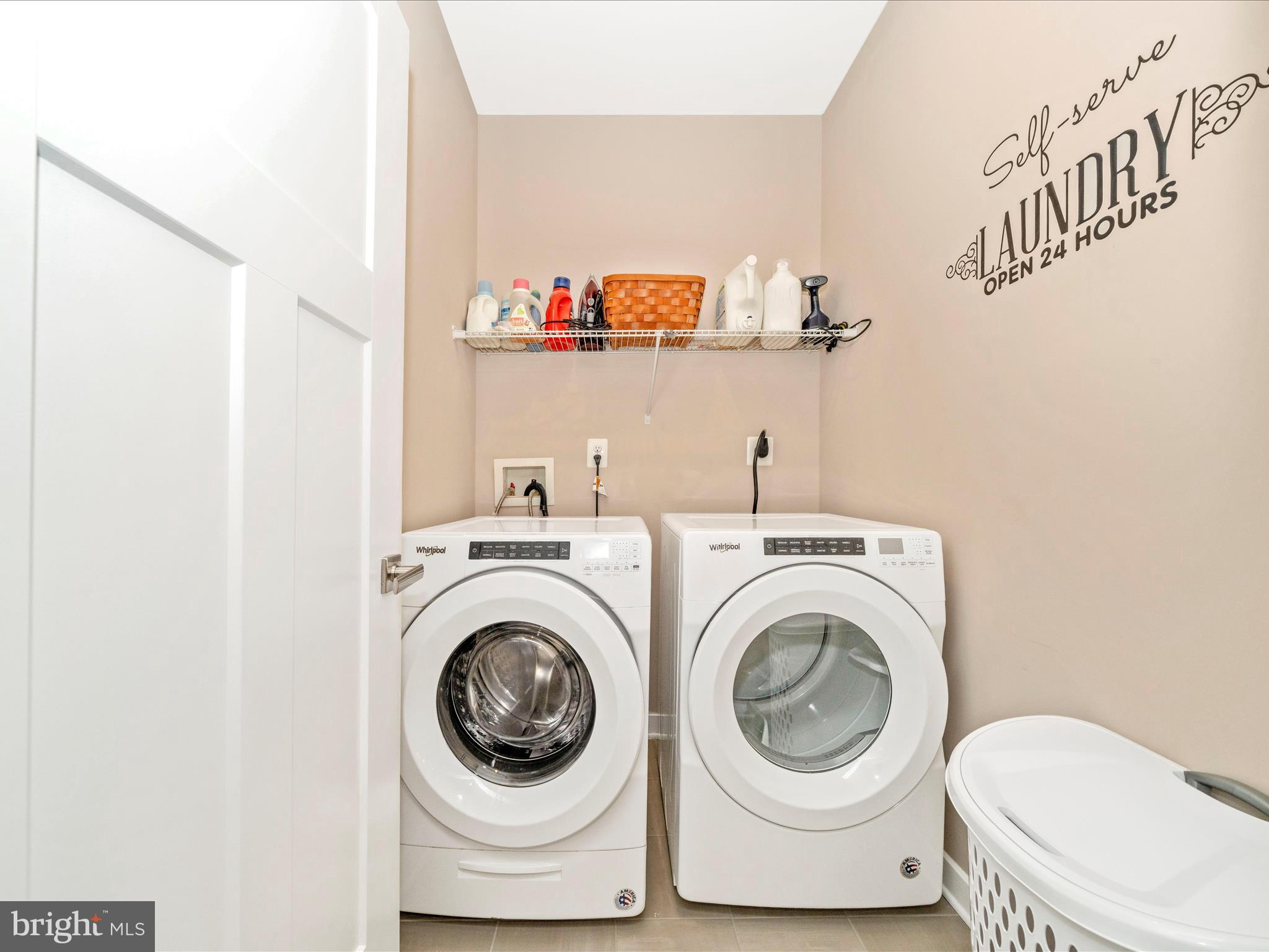 5831 EAGLEHEAD DRIVE