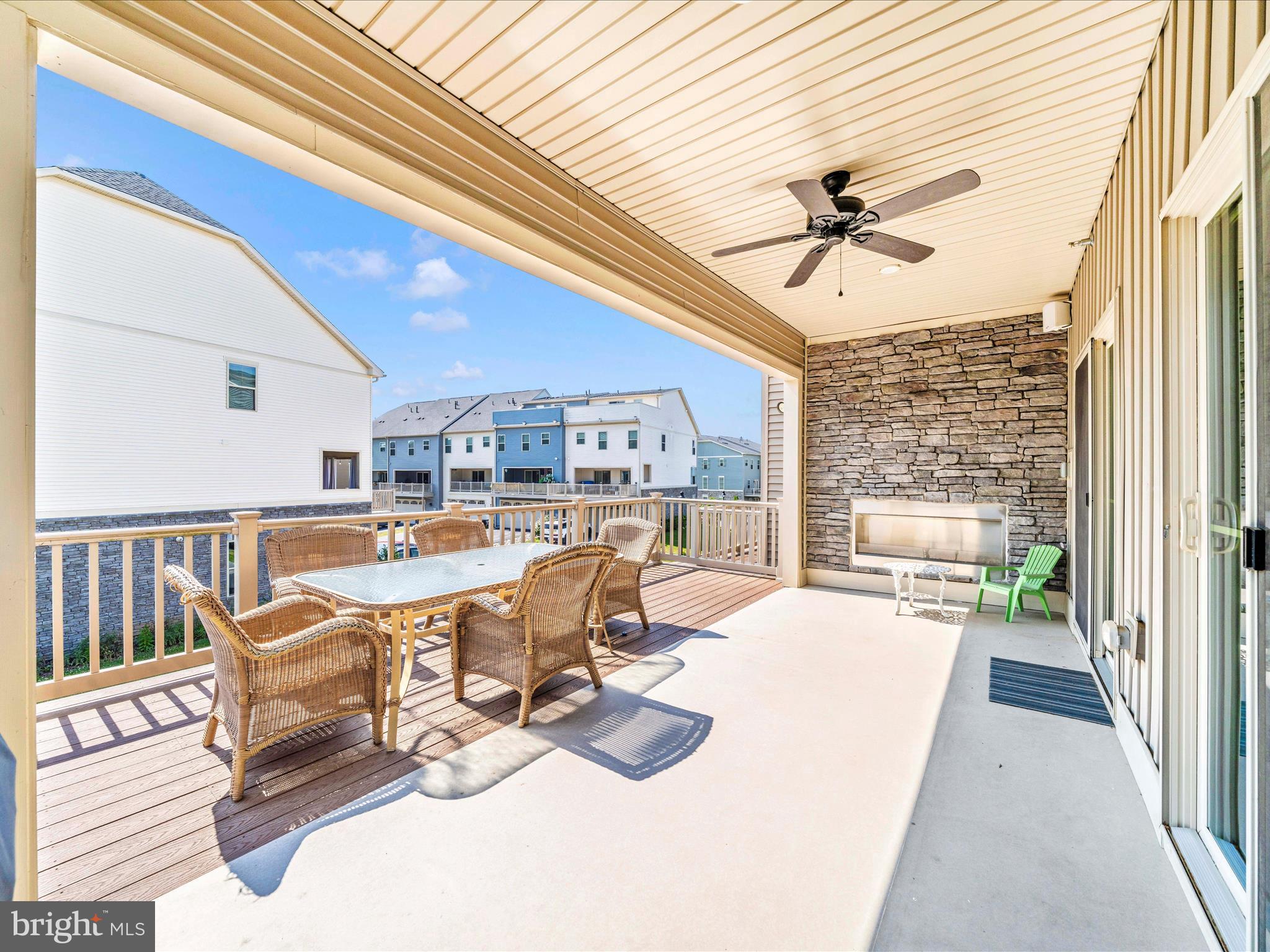 5831 EAGLEHEAD DRIVE