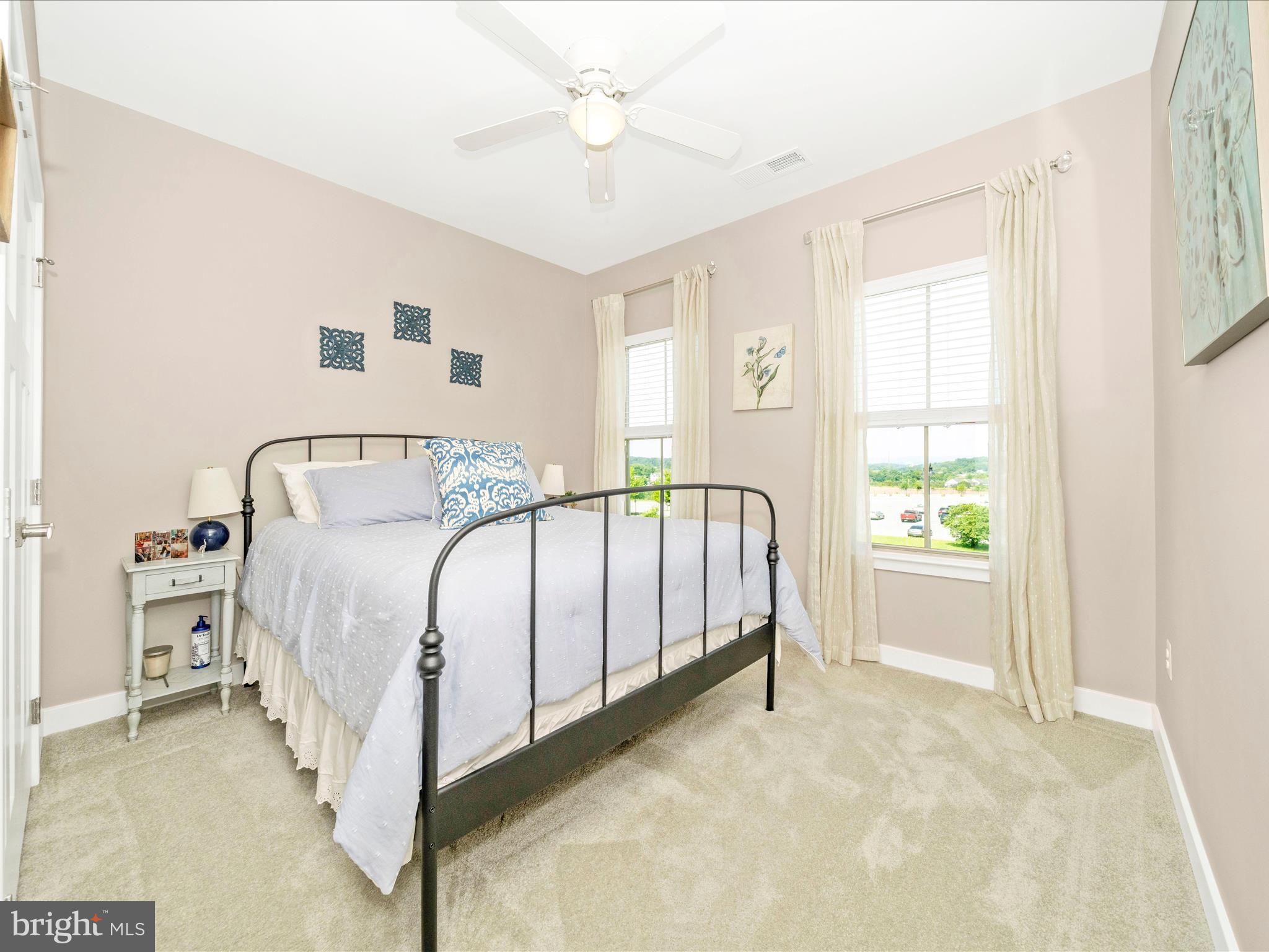 5831 EAGLEHEAD DRIVE