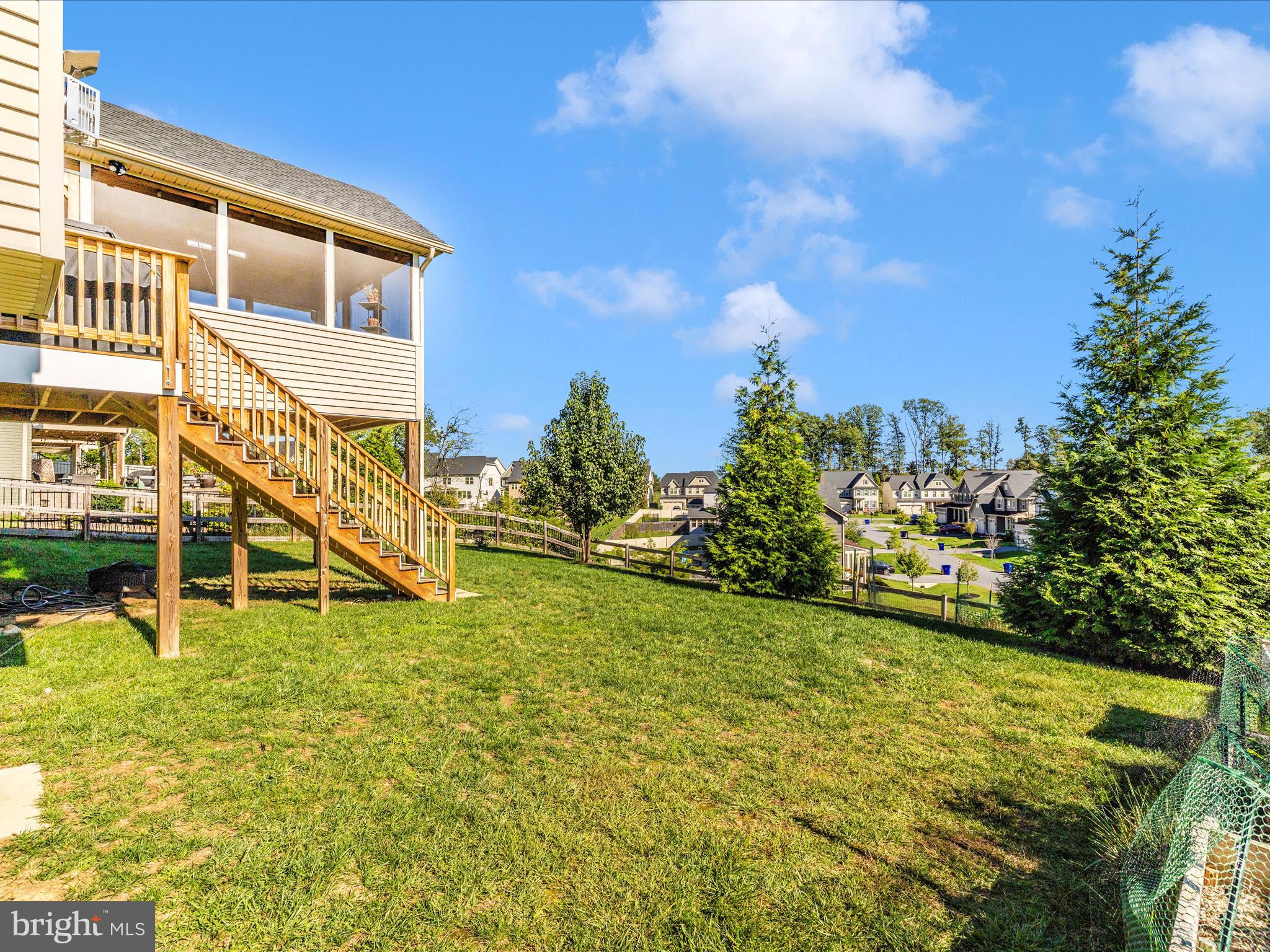 6879 WOODRIDGE ROAD