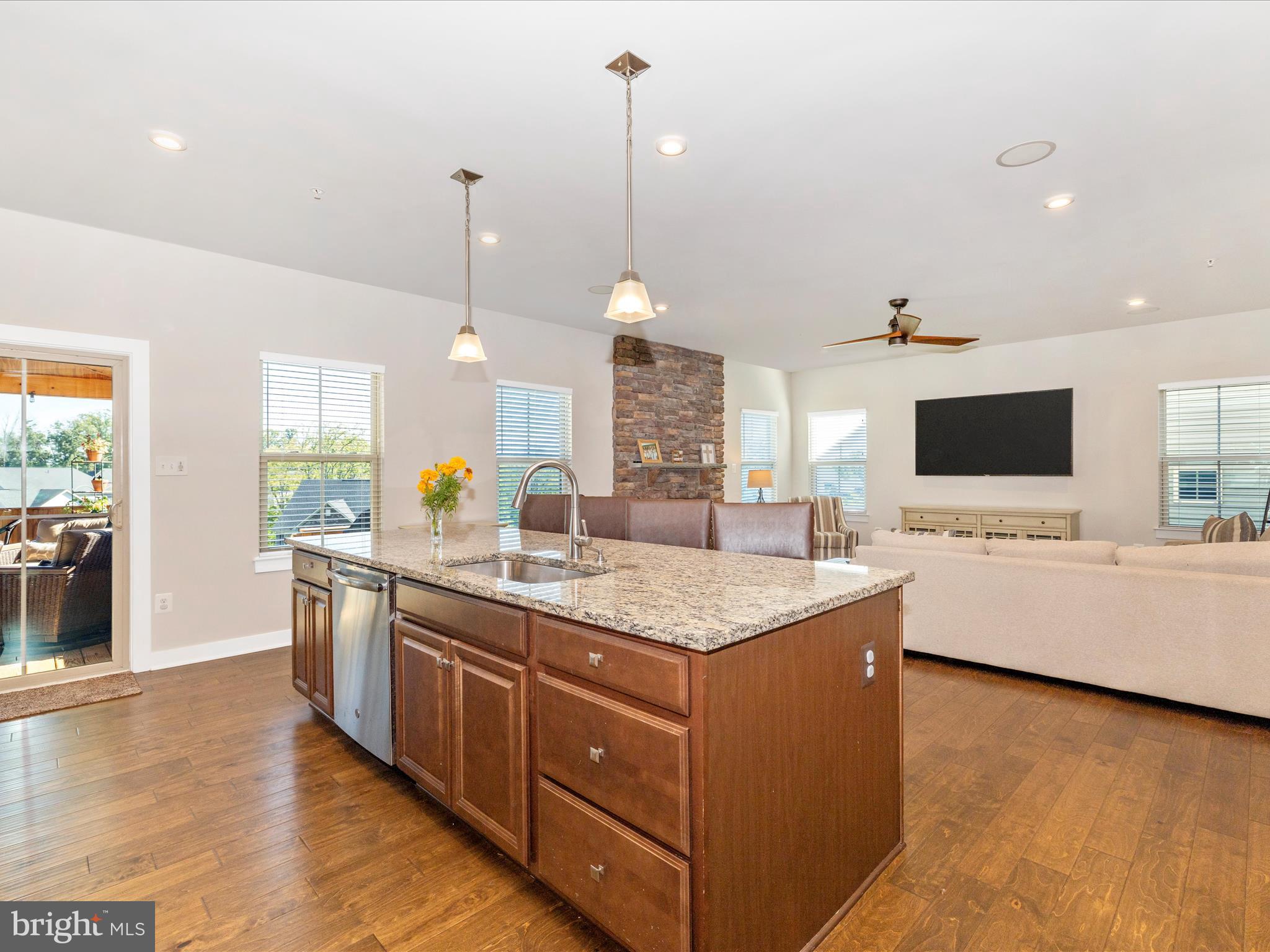 6879 WOODRIDGE ROAD