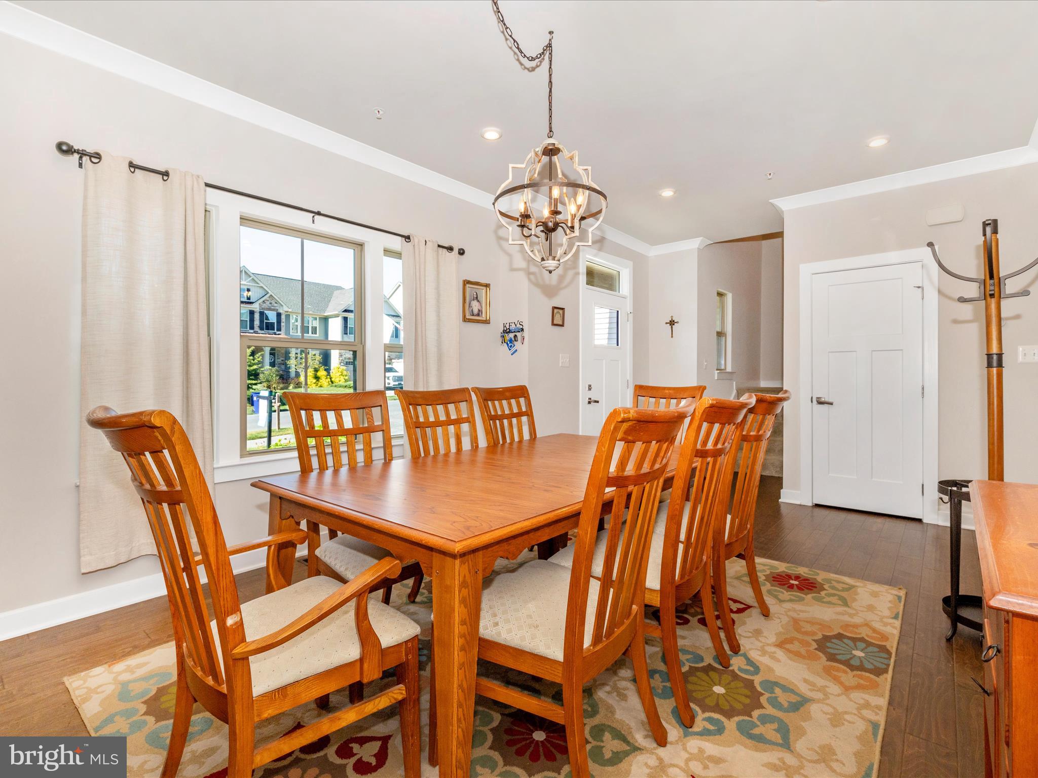 6879 WOODRIDGE ROAD