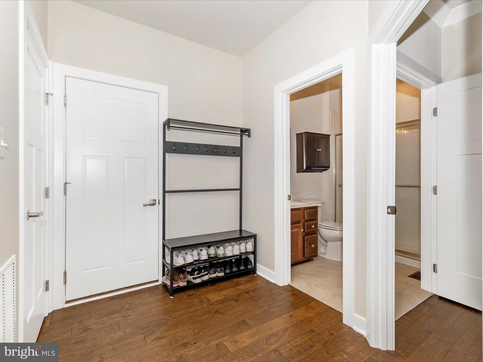 6879 WOODRIDGE ROAD