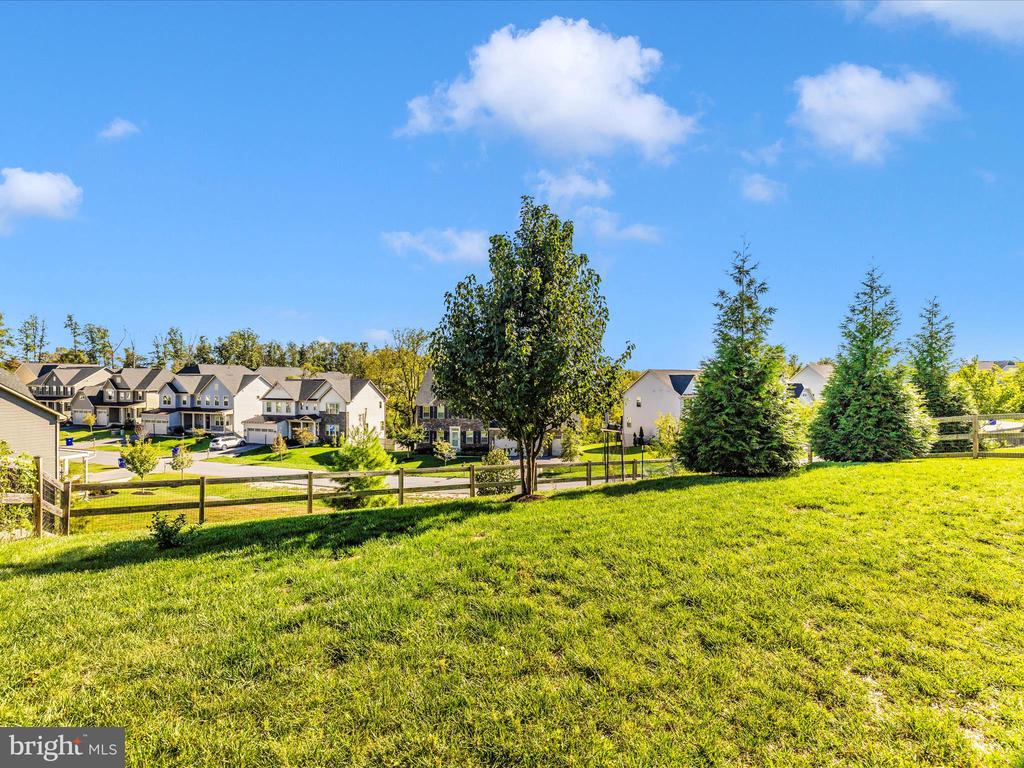 6879 WOODRIDGE ROAD