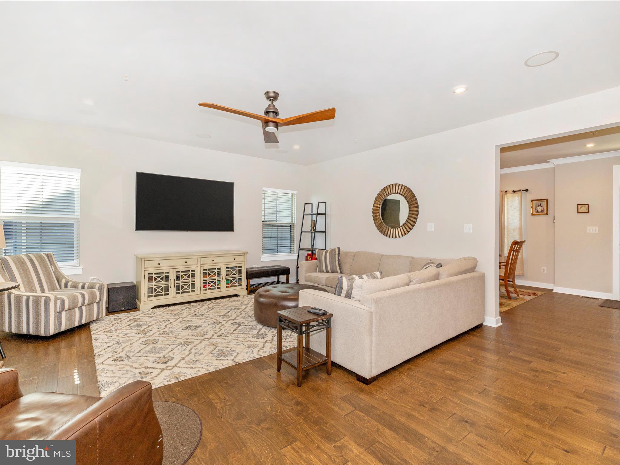 6879 WOODRIDGE ROAD