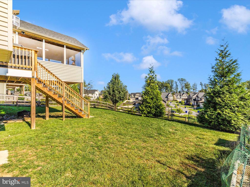 6879 WOODRIDGE ROAD