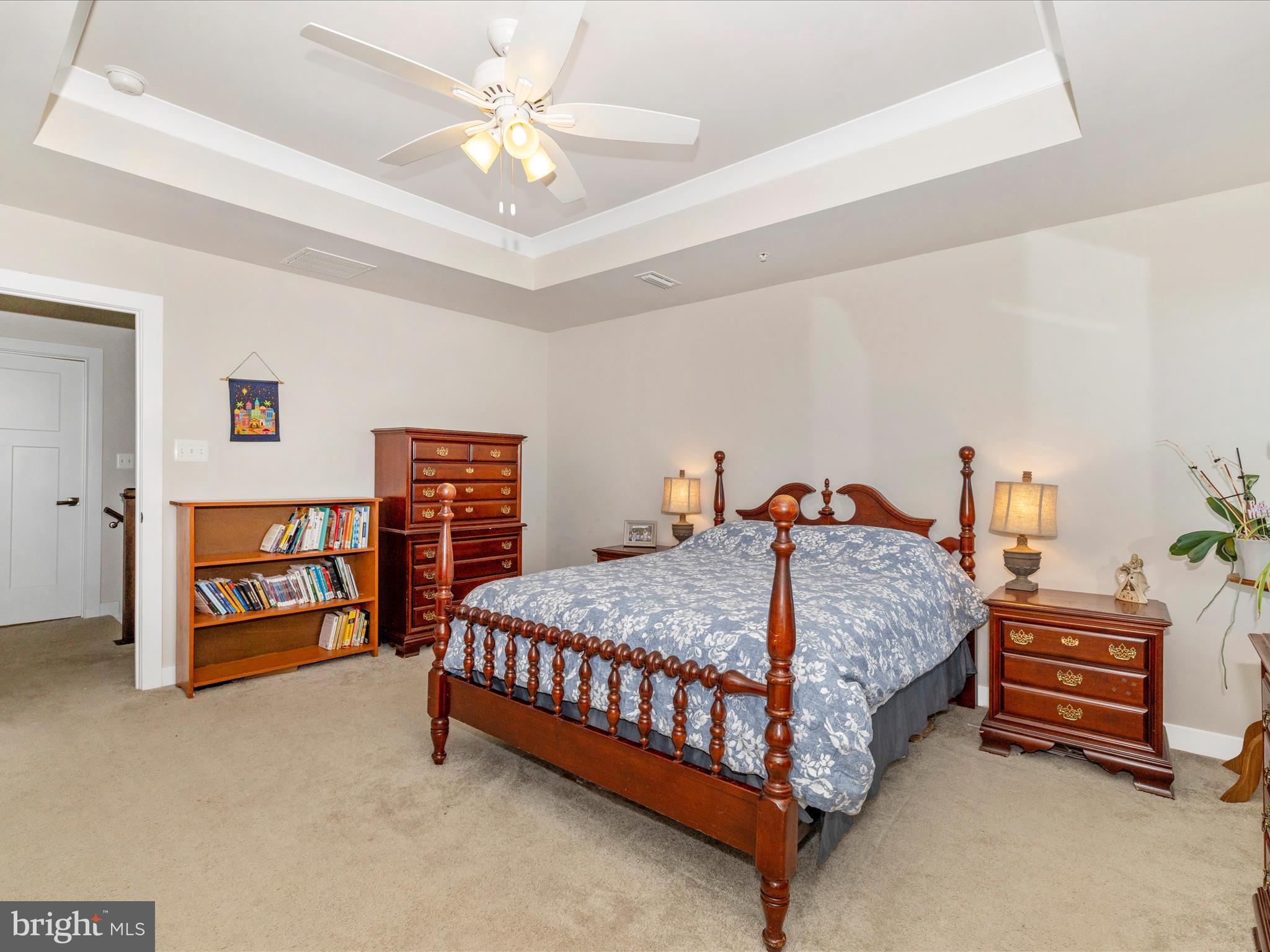 6879 WOODRIDGE ROAD