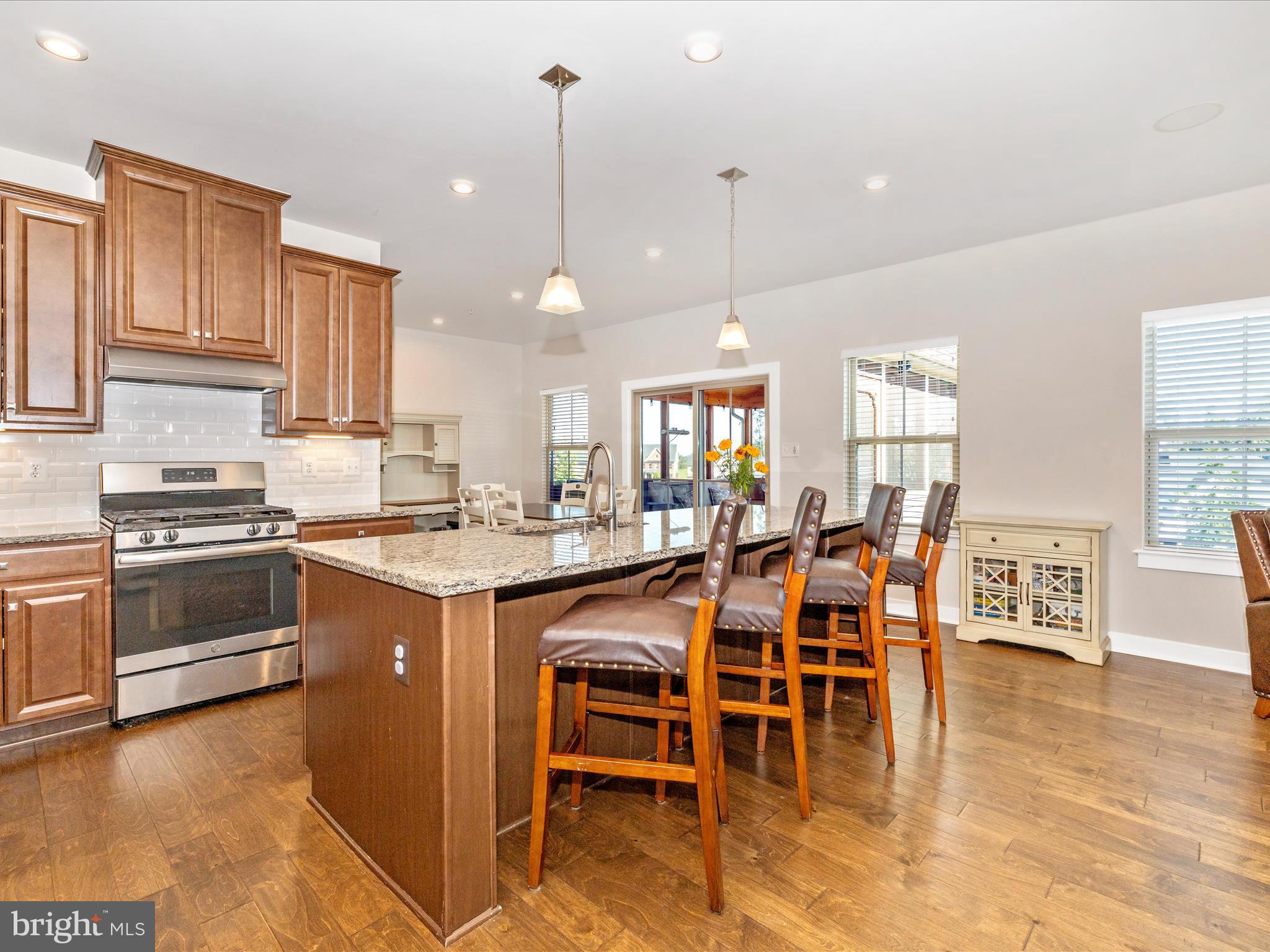 6879 WOODRIDGE ROAD