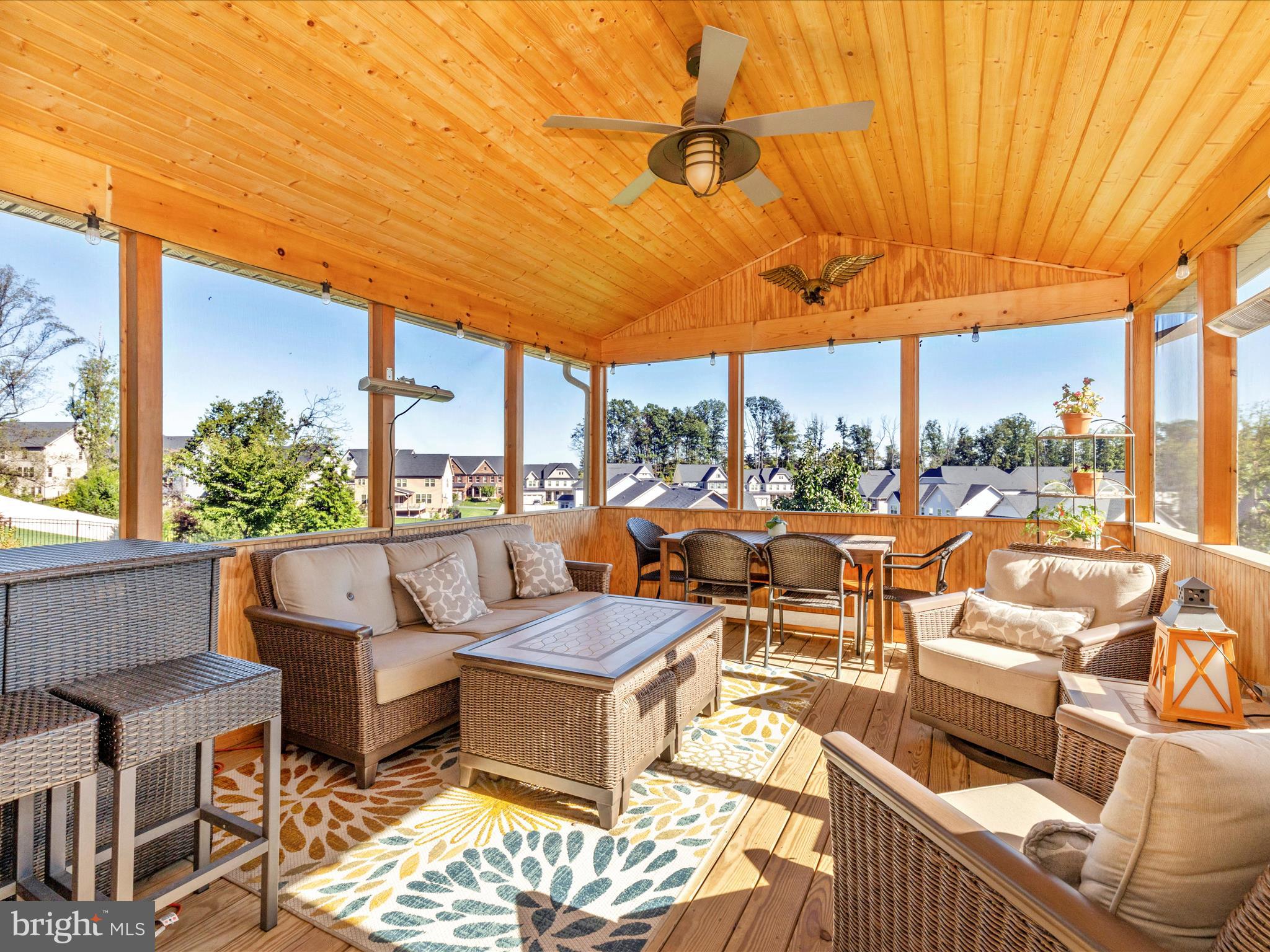 6879 WOODRIDGE ROAD