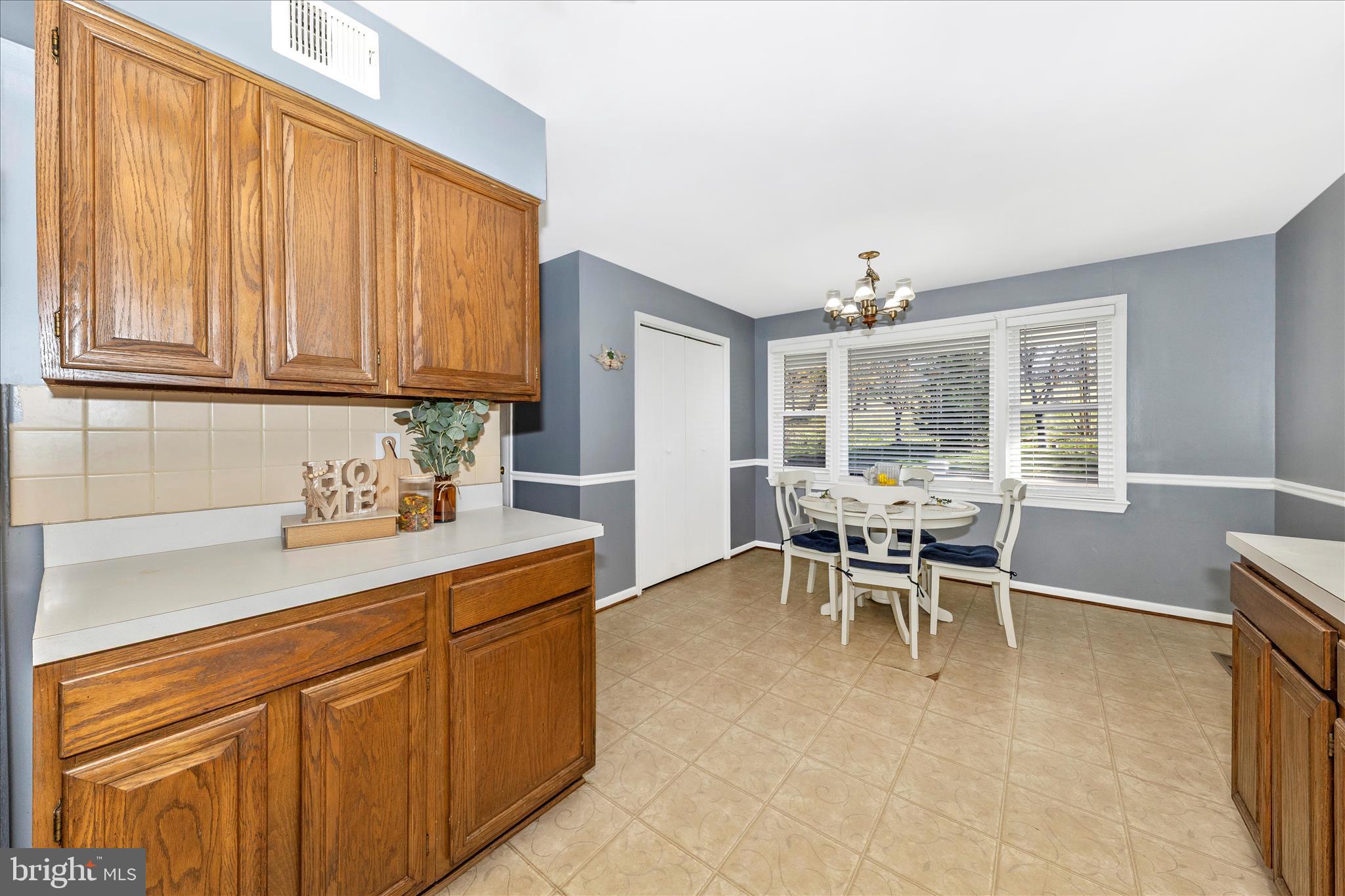 3479 PLEASANT GROVE DRIVE