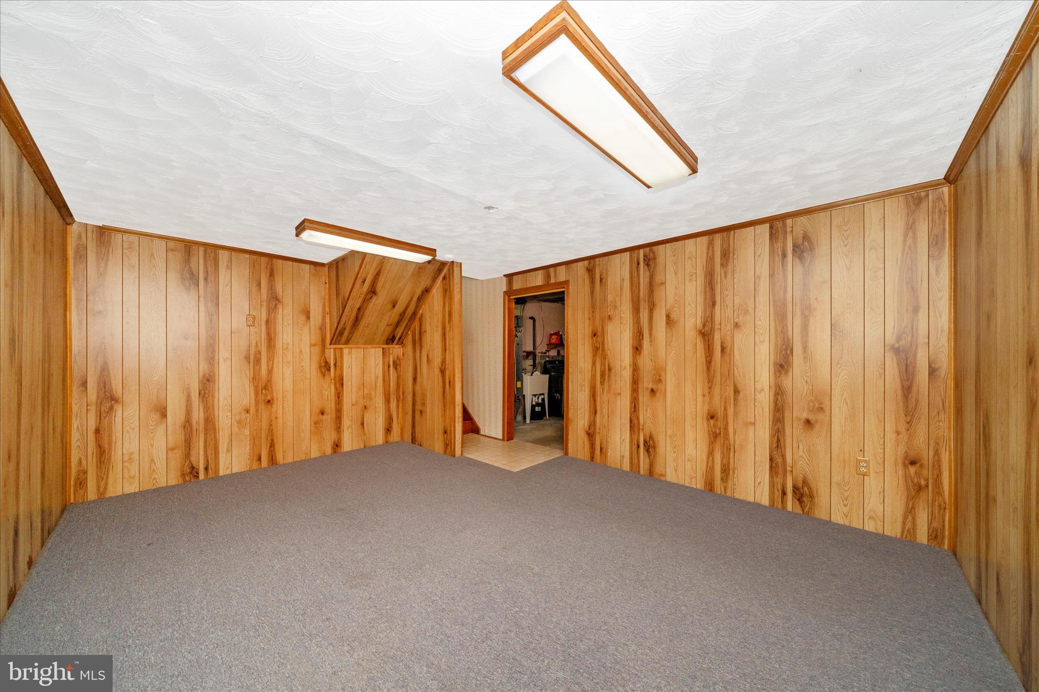 11023 HORSESHOE DRIVE