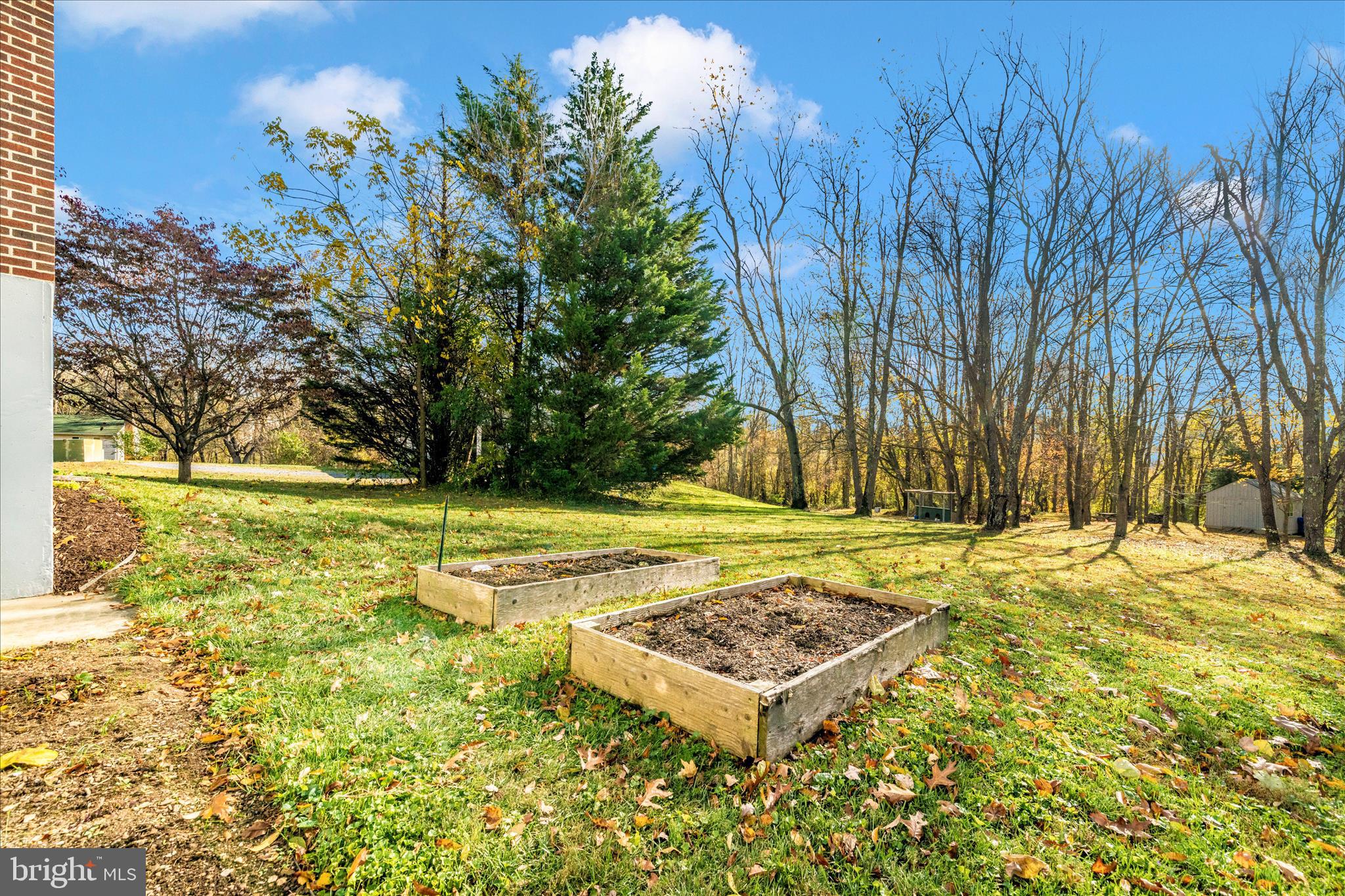 11023 HORSESHOE DRIVE