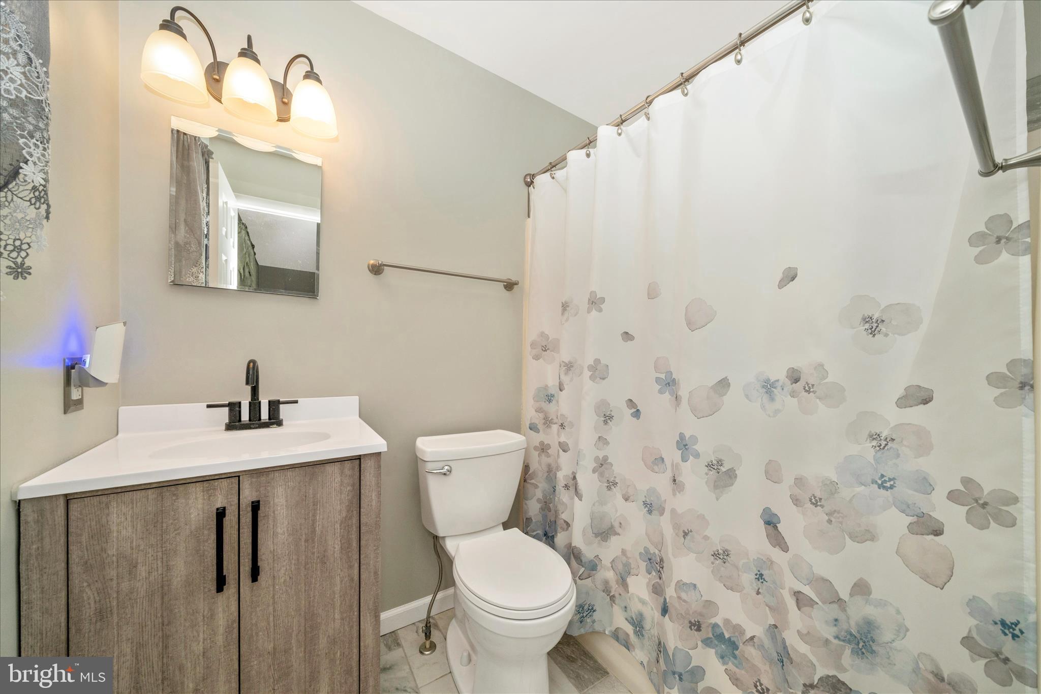 11023 HORSESHOE DRIVE