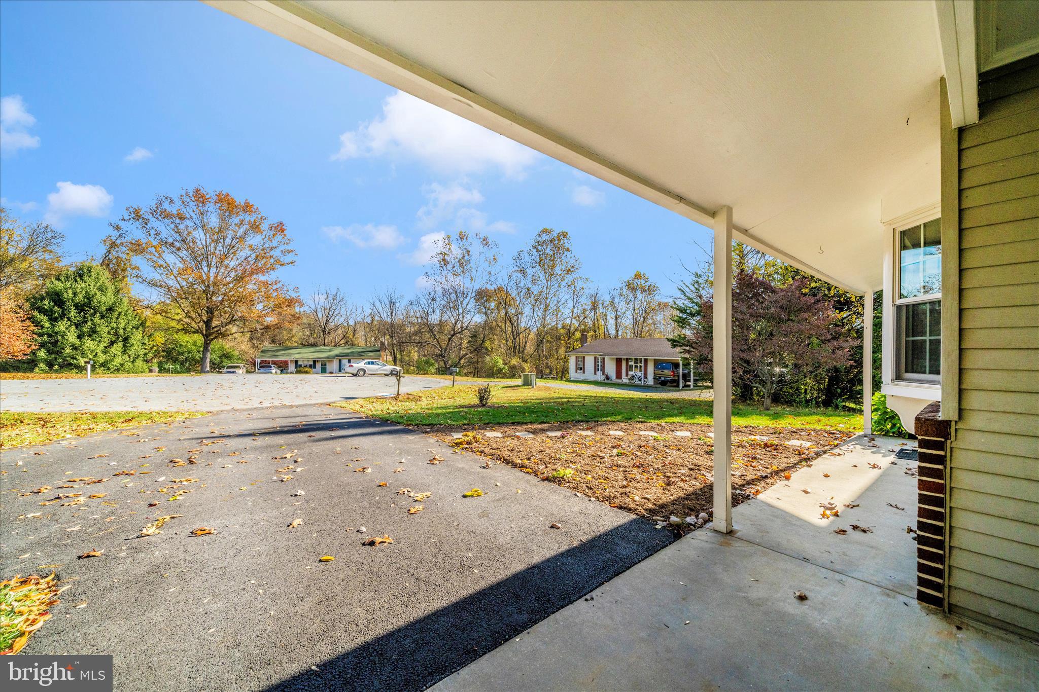 11023 HORSESHOE DRIVE