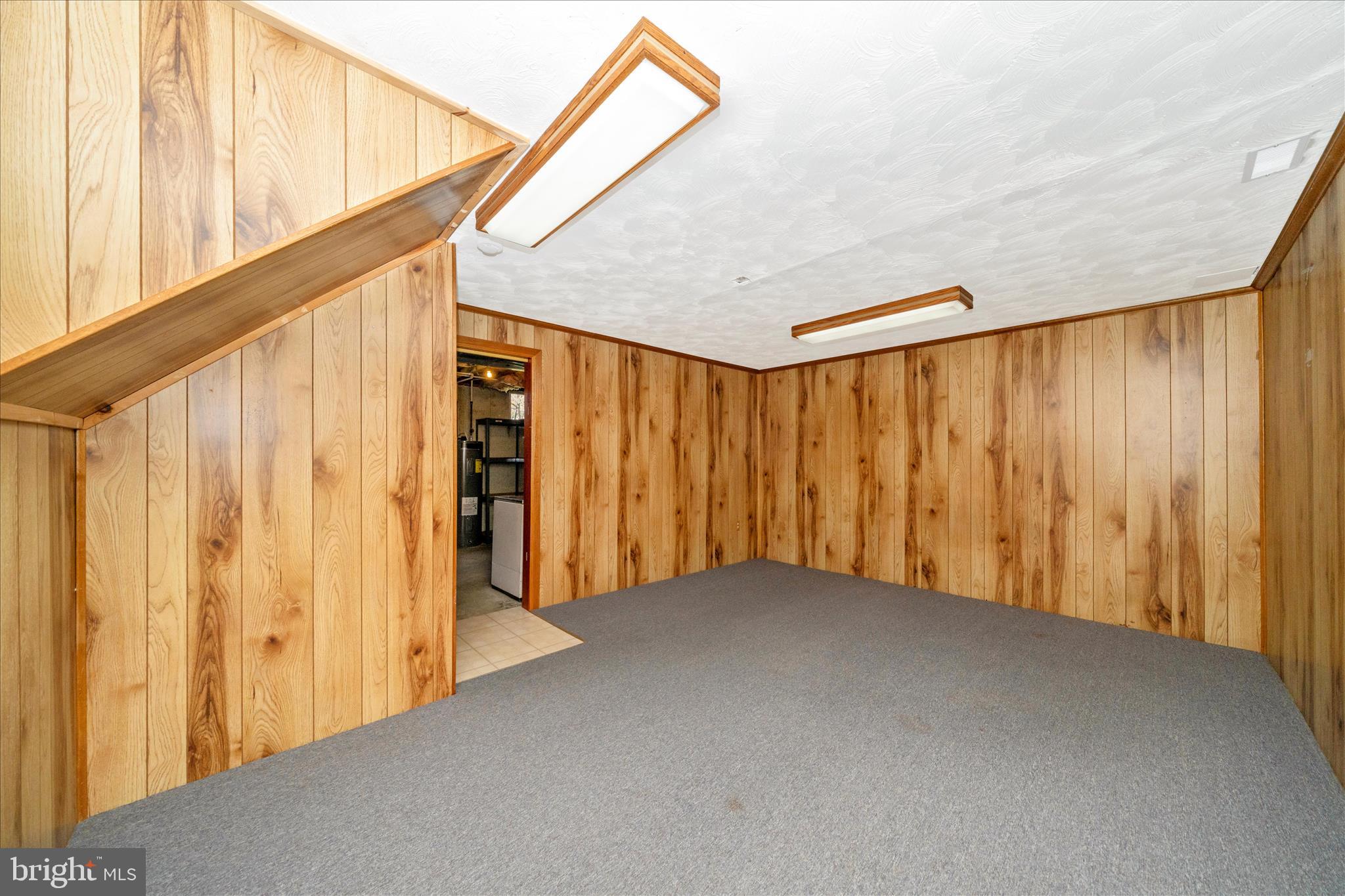 11023 HORSESHOE DRIVE