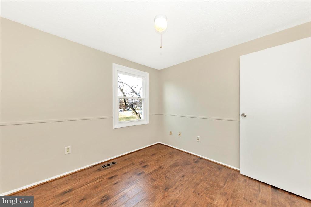 6616 PEBBLE COURT