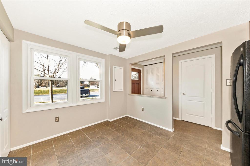 6616 PEBBLE COURT