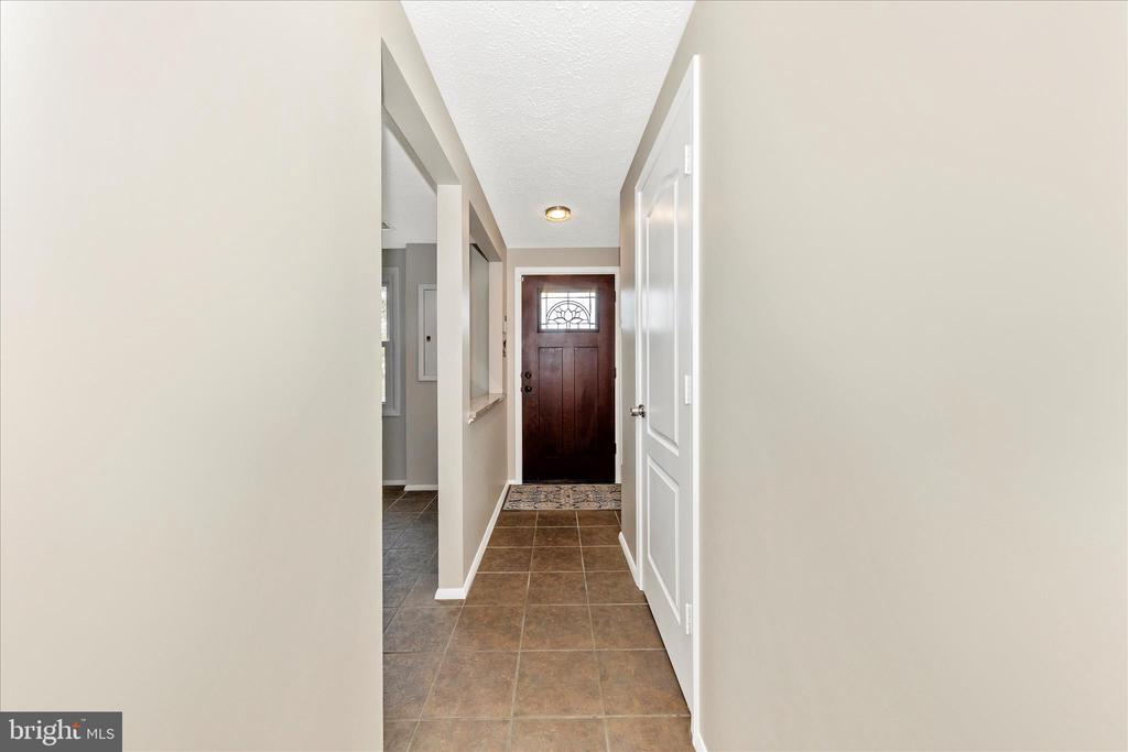 6616 PEBBLE COURT
