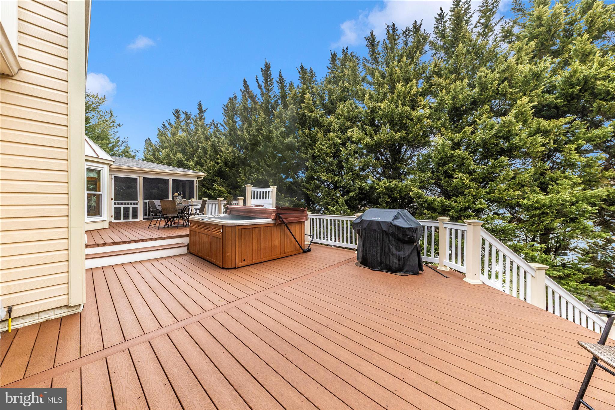 10660 EMMALINE DRIVE