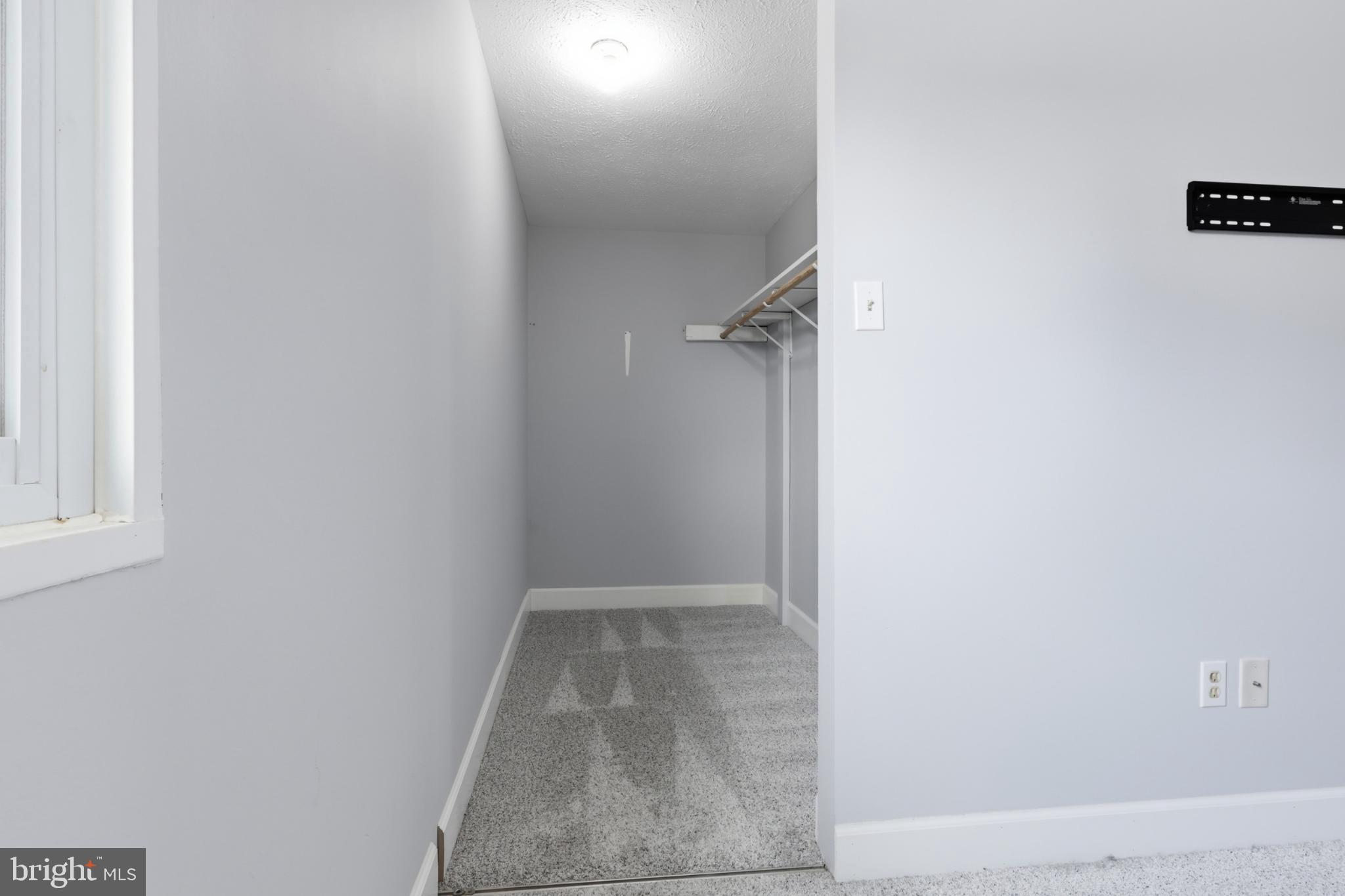 213 WINTERGREEN LANE