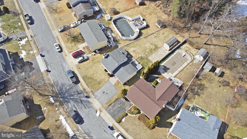 213 WINTERGREEN LANE