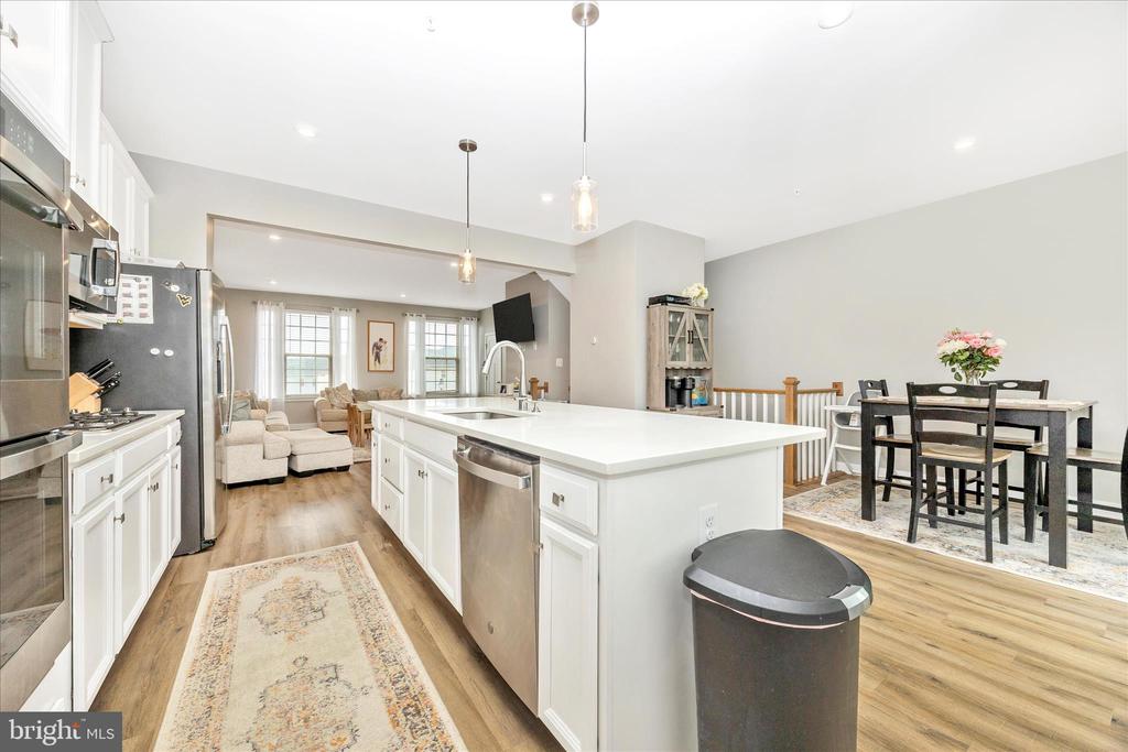 10684 BREWERTON LANE