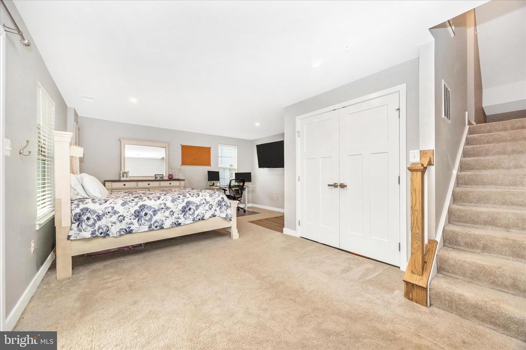 10684 BREWERTON LANE