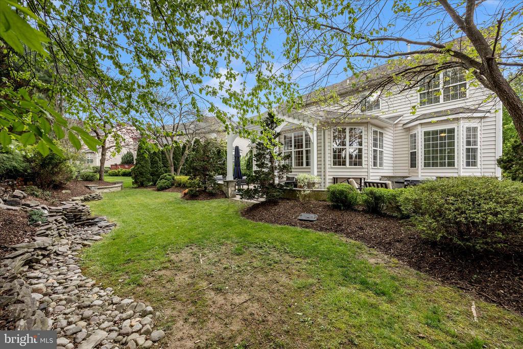 11007 COUNTRY CLUB ROAD