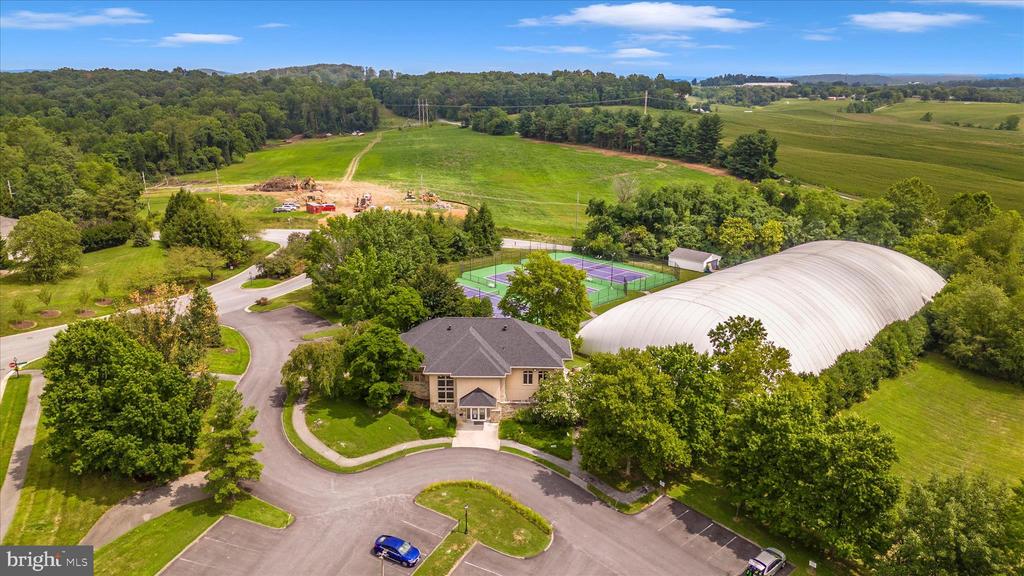 11007 COUNTRY CLUB ROAD