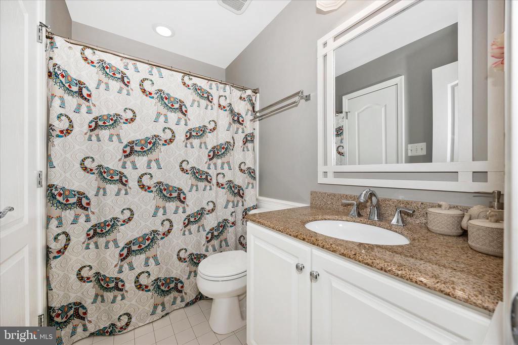 11007 COUNTRY CLUB ROAD