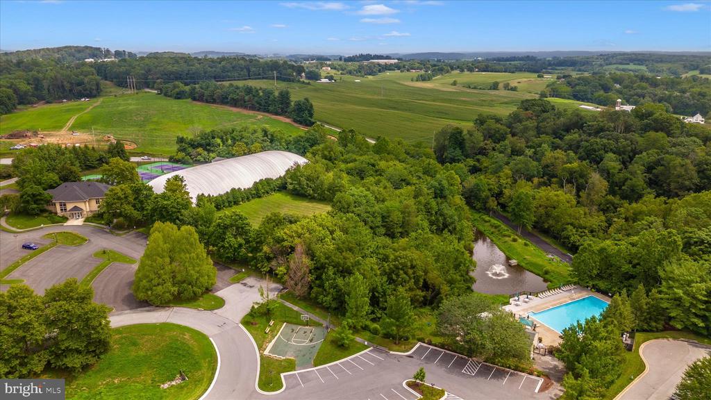 11007 COUNTRY CLUB ROAD