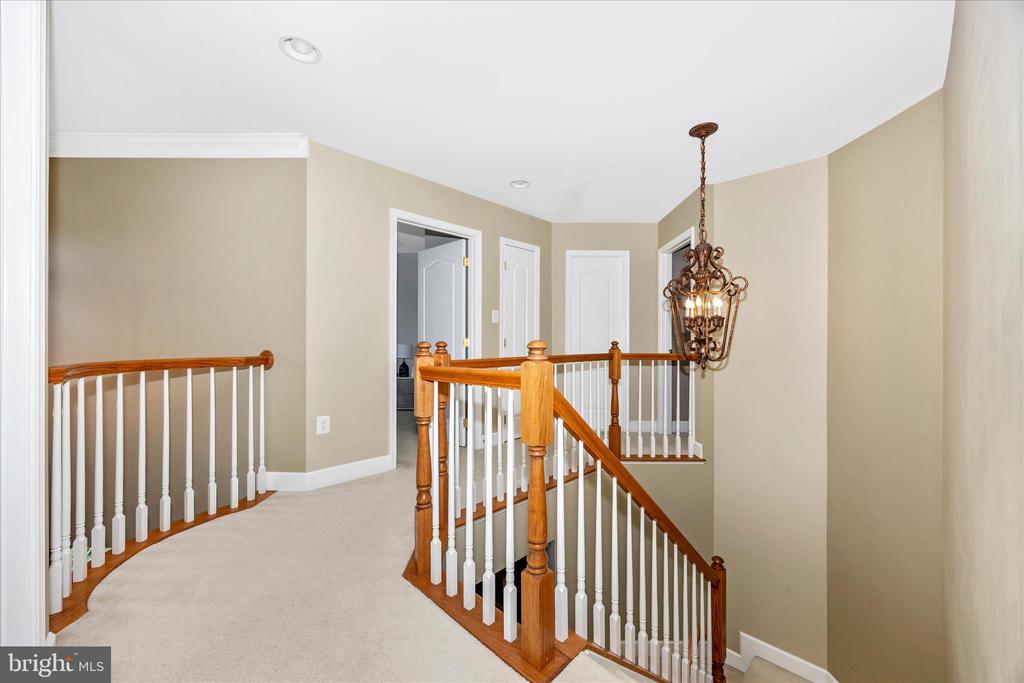 11007 COUNTRY CLUB ROAD