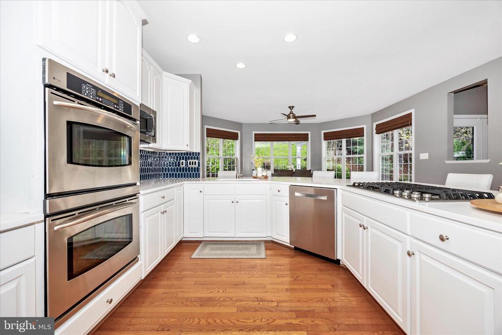 11007 COUNTRY CLUB ROAD