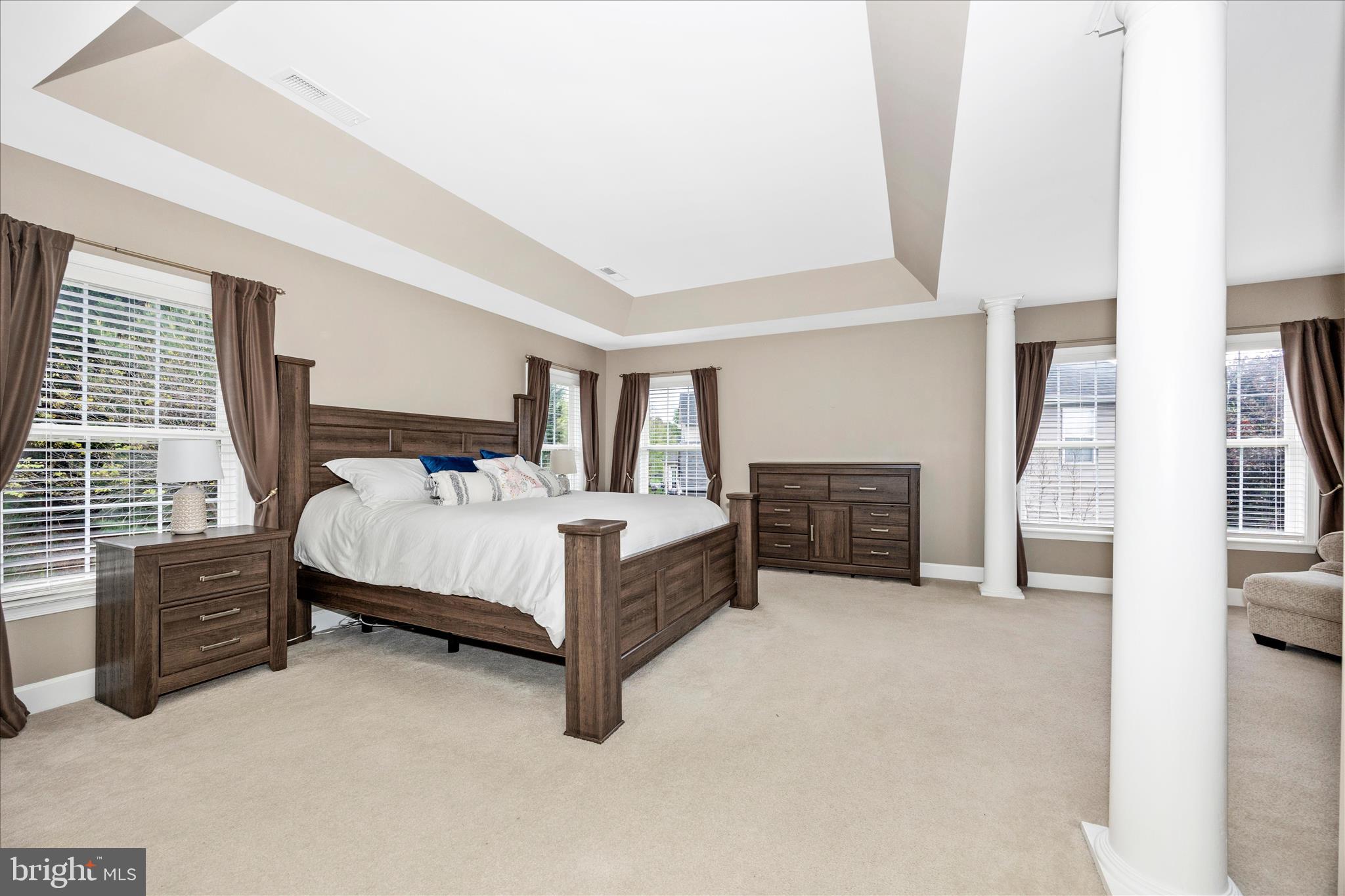11007 COUNTRY CLUB ROAD
