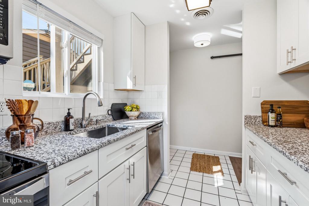 10267 WHITE PELICAN WAY Unit: 102A