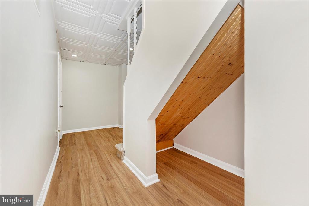 18250 PALADIN DRIVE