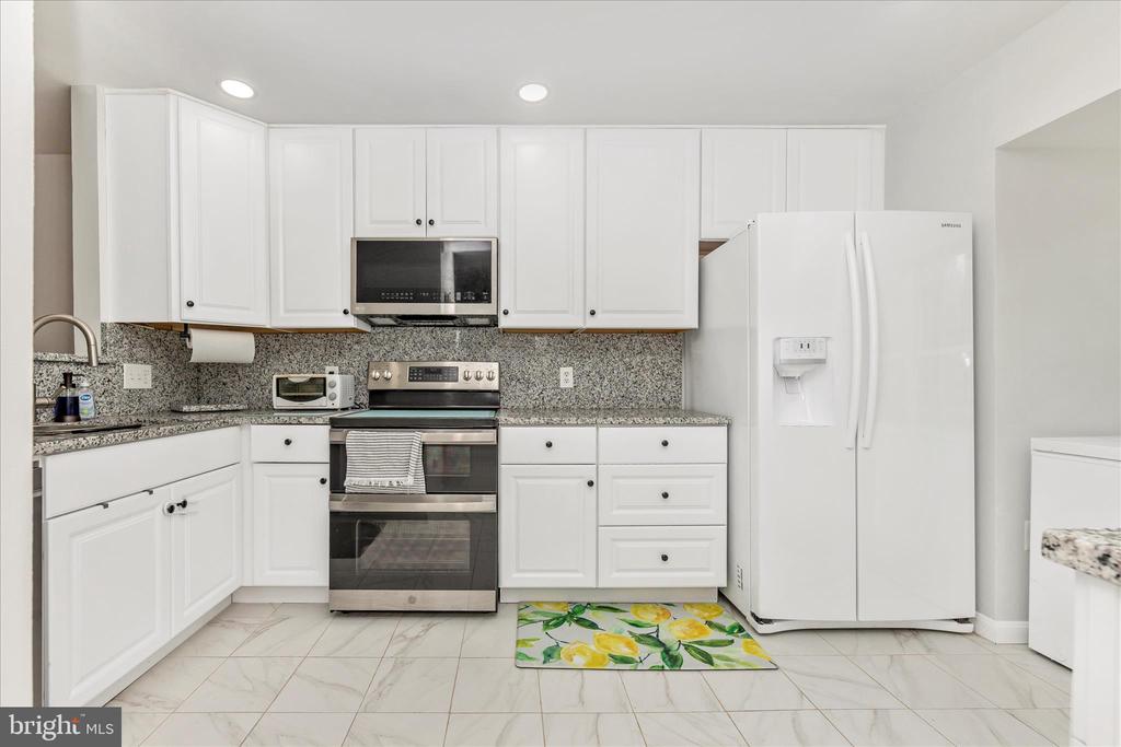 18250 PALADIN DRIVE
