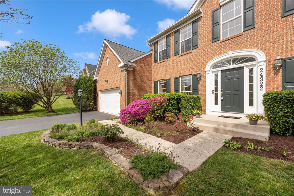 24322 RED BLAZE DRIVE