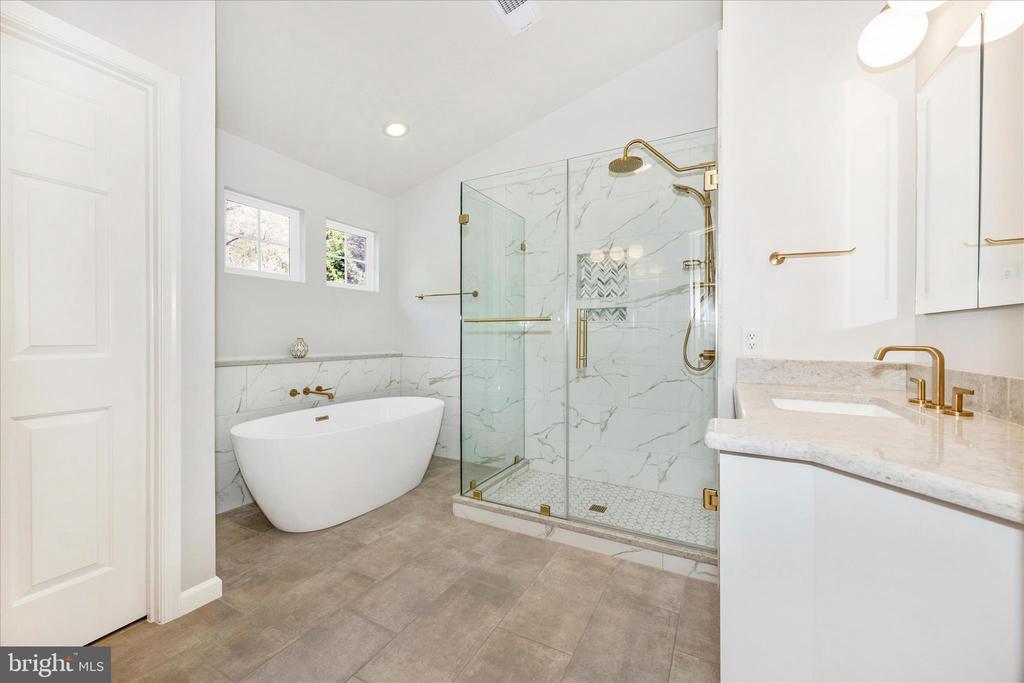 24322 RED BLAZE DRIVE
