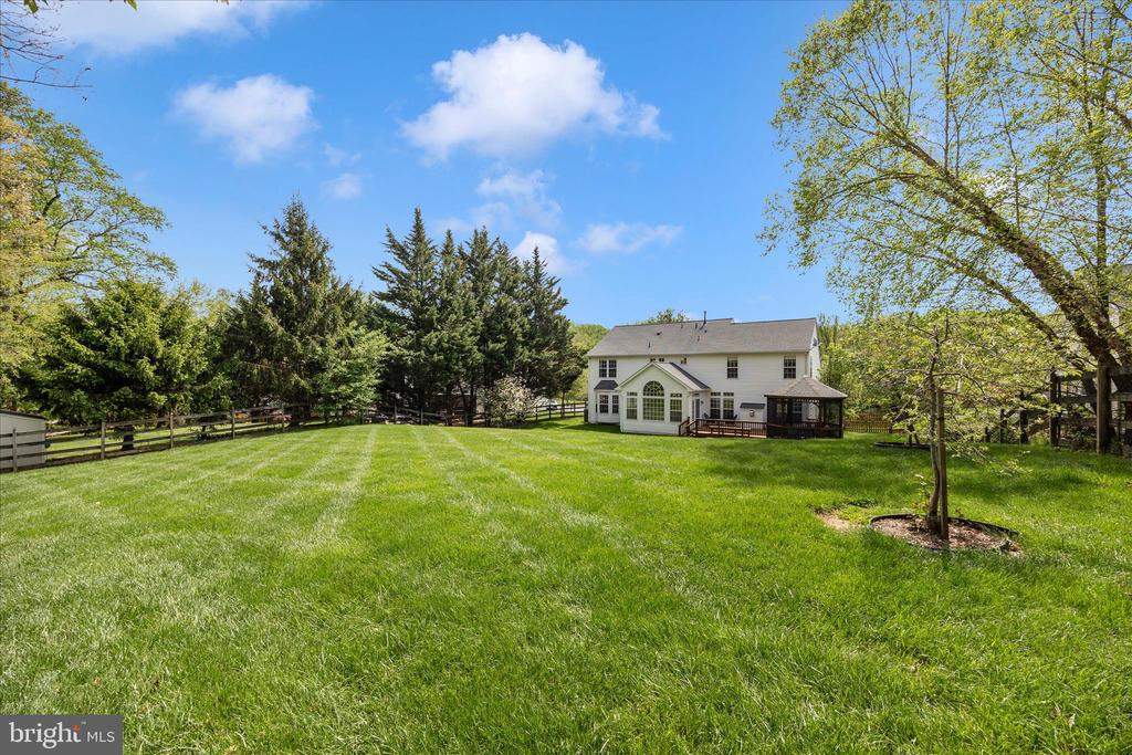 24322 RED BLAZE DRIVE