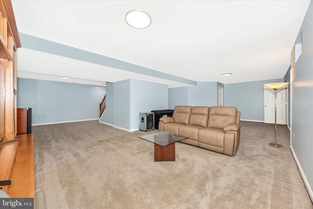 24322 RED BLAZE DRIVE