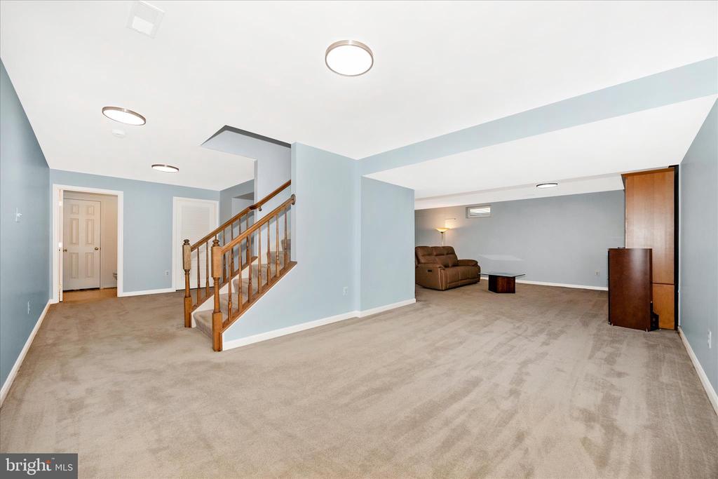 24322 RED BLAZE DRIVE