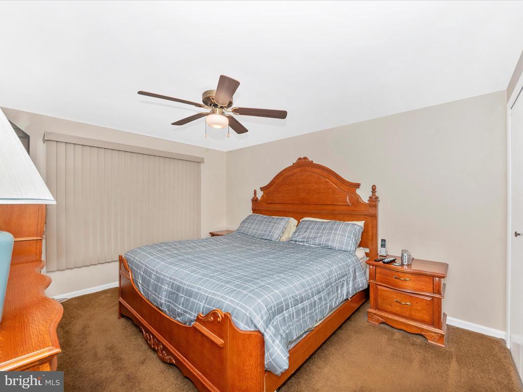 15211 NOBLEWOOD LANE