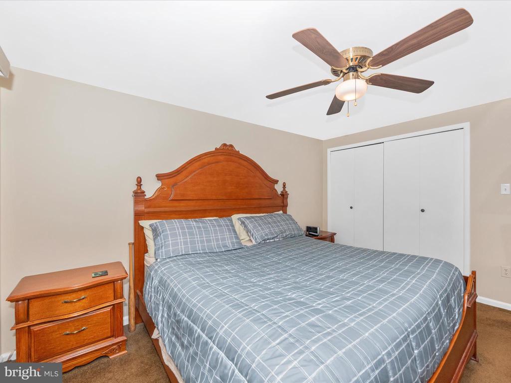 15211 NOBLEWOOD LANE