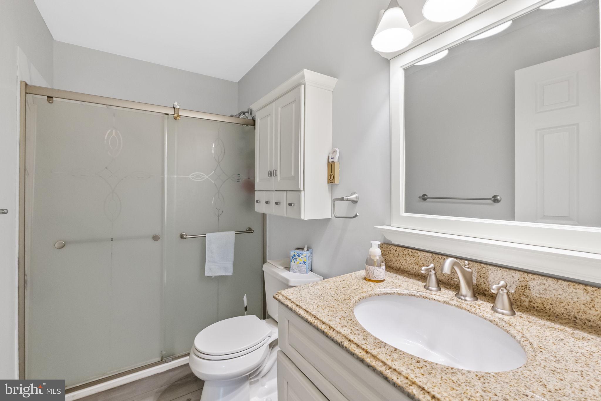 8812 MAPLEVILLE ROAD