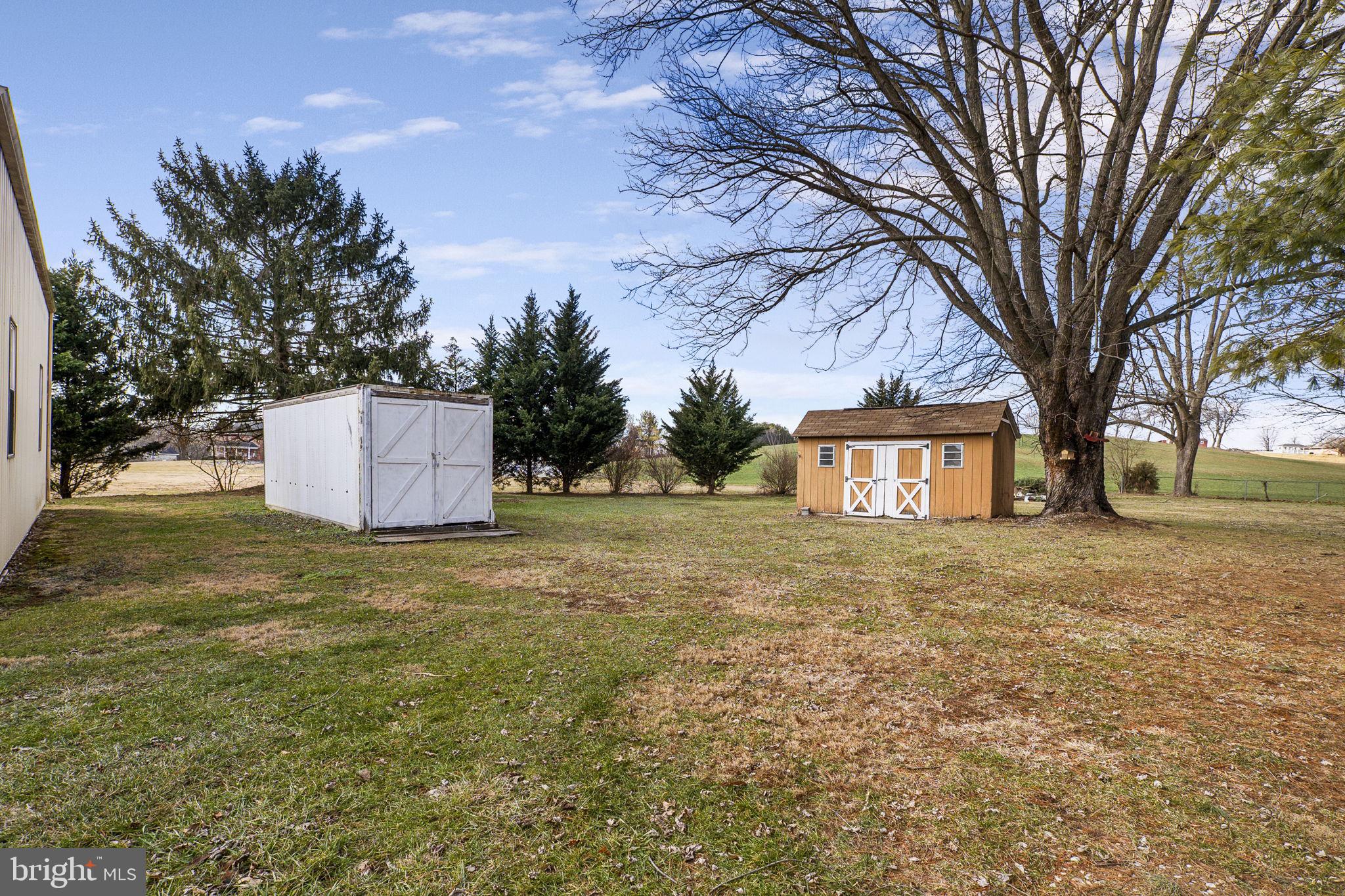 8812 MAPLEVILLE ROAD