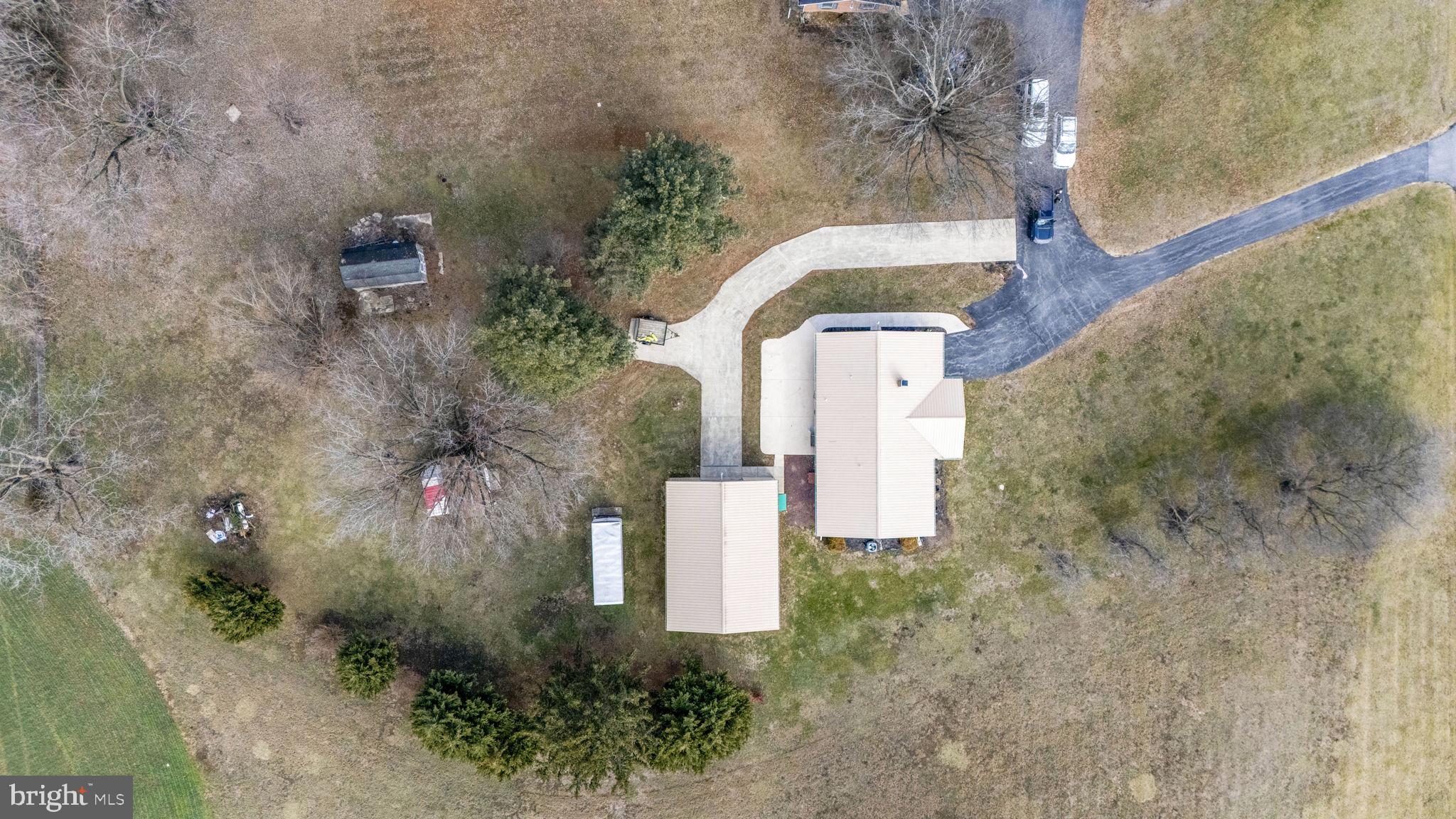 8812 MAPLEVILLE ROAD