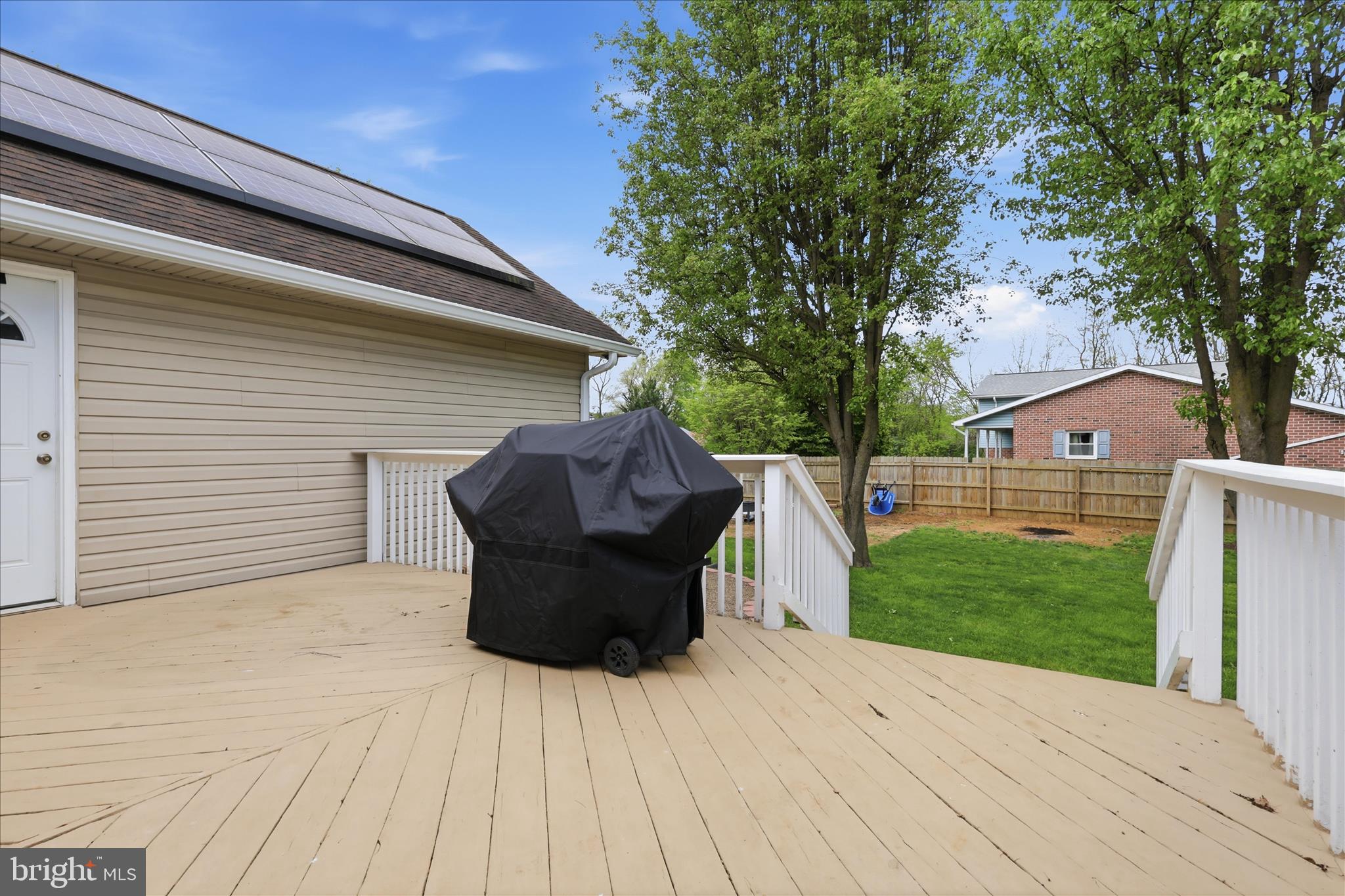1813 WINSTON DRIVE