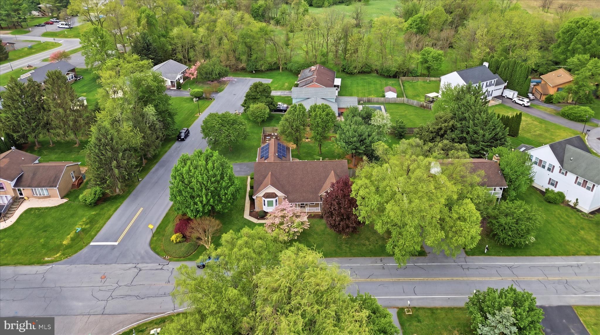 1813 WINSTON DRIVE